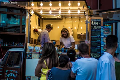Diversifying to stay alive: A Sicilian food truck story in Milan