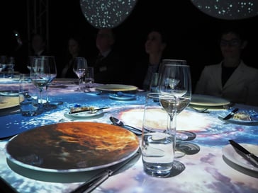 Digital, emotional, multisensory: concept and training restaurant Elysium