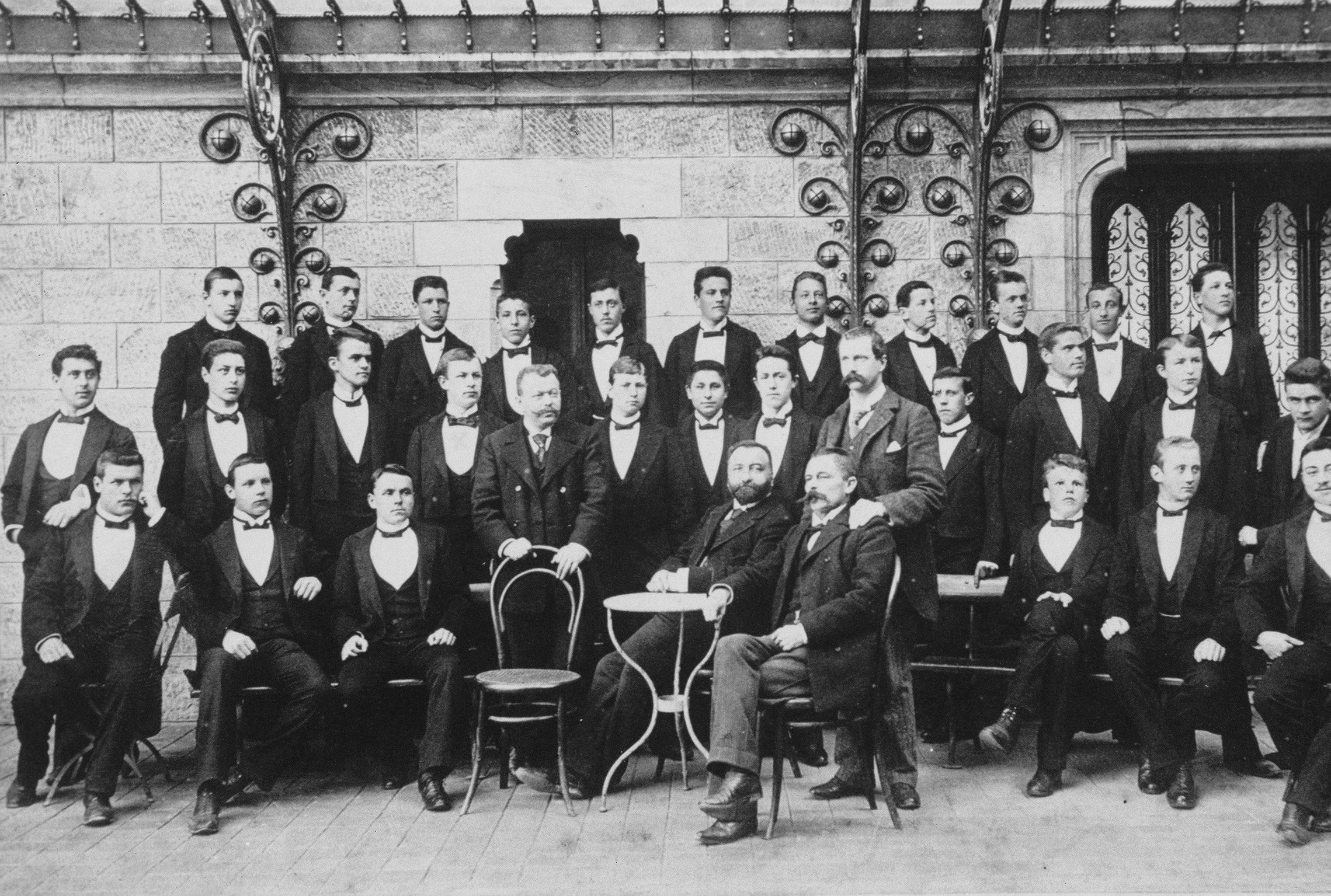 ehl_history_first_cohort_0