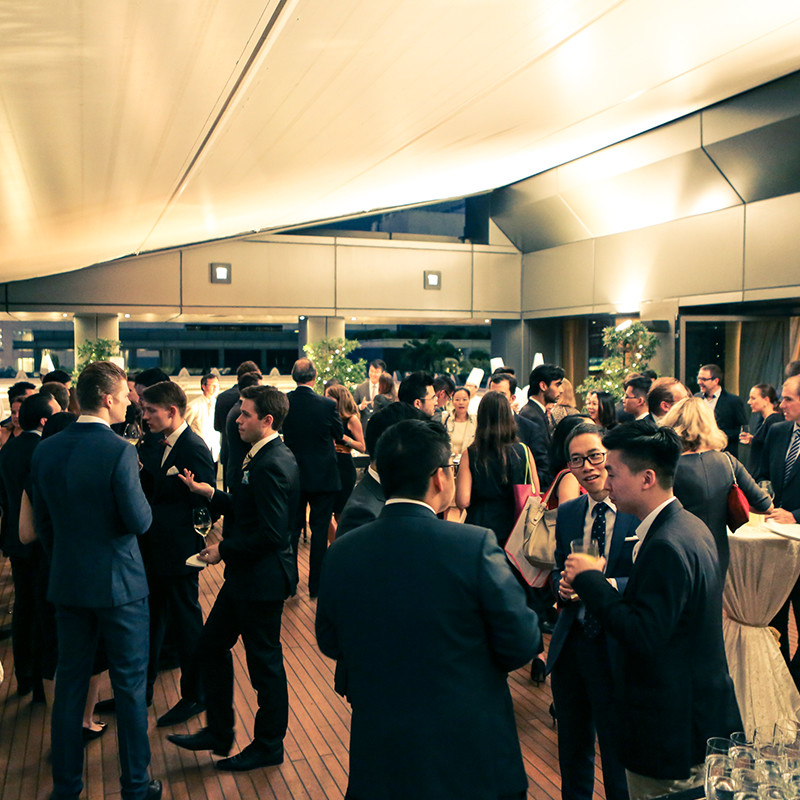EHL-alumni-network-2