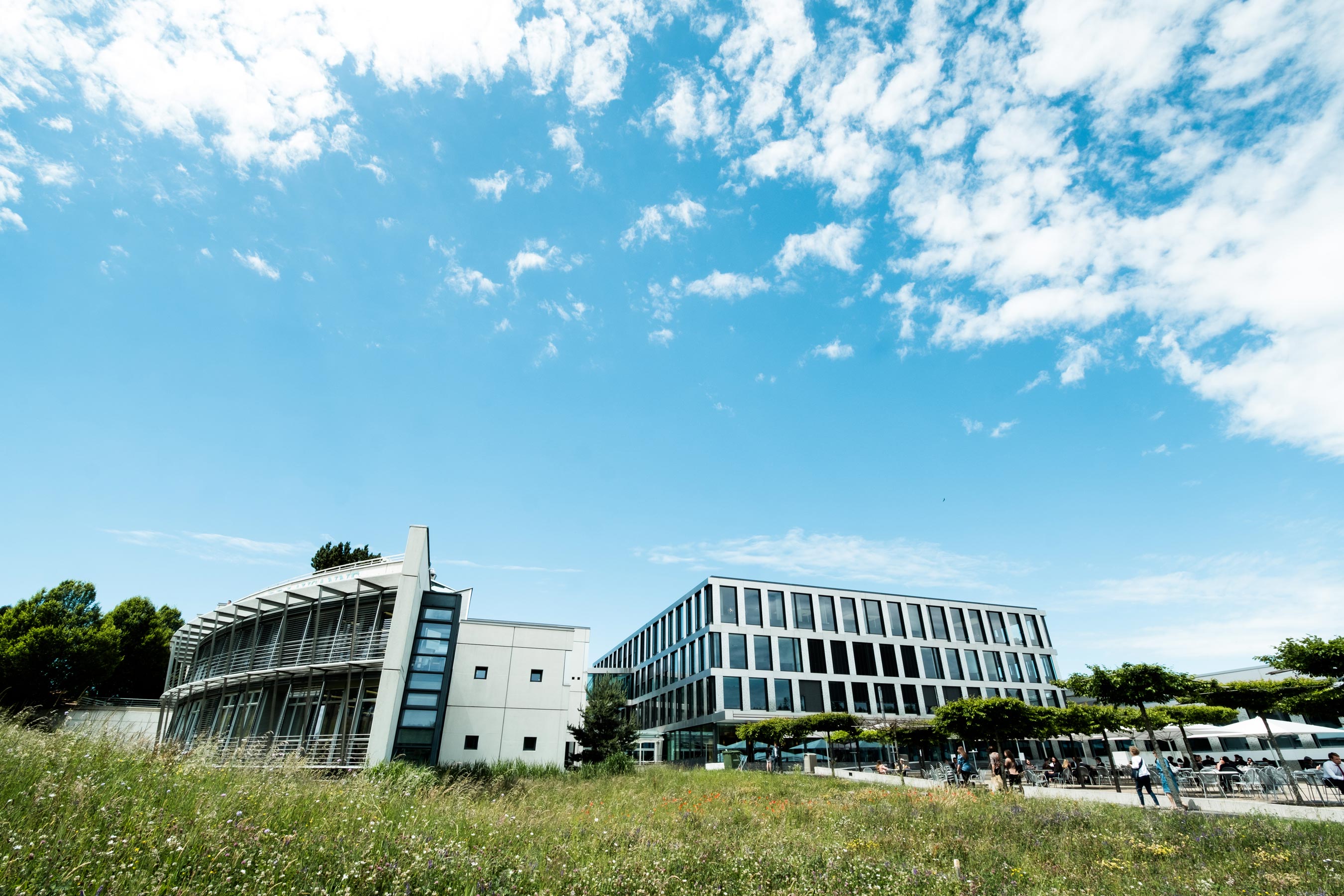L'EHL se trouve dans le top 5 des meilleures écoles de management hôtelier selon plusieurs classements.