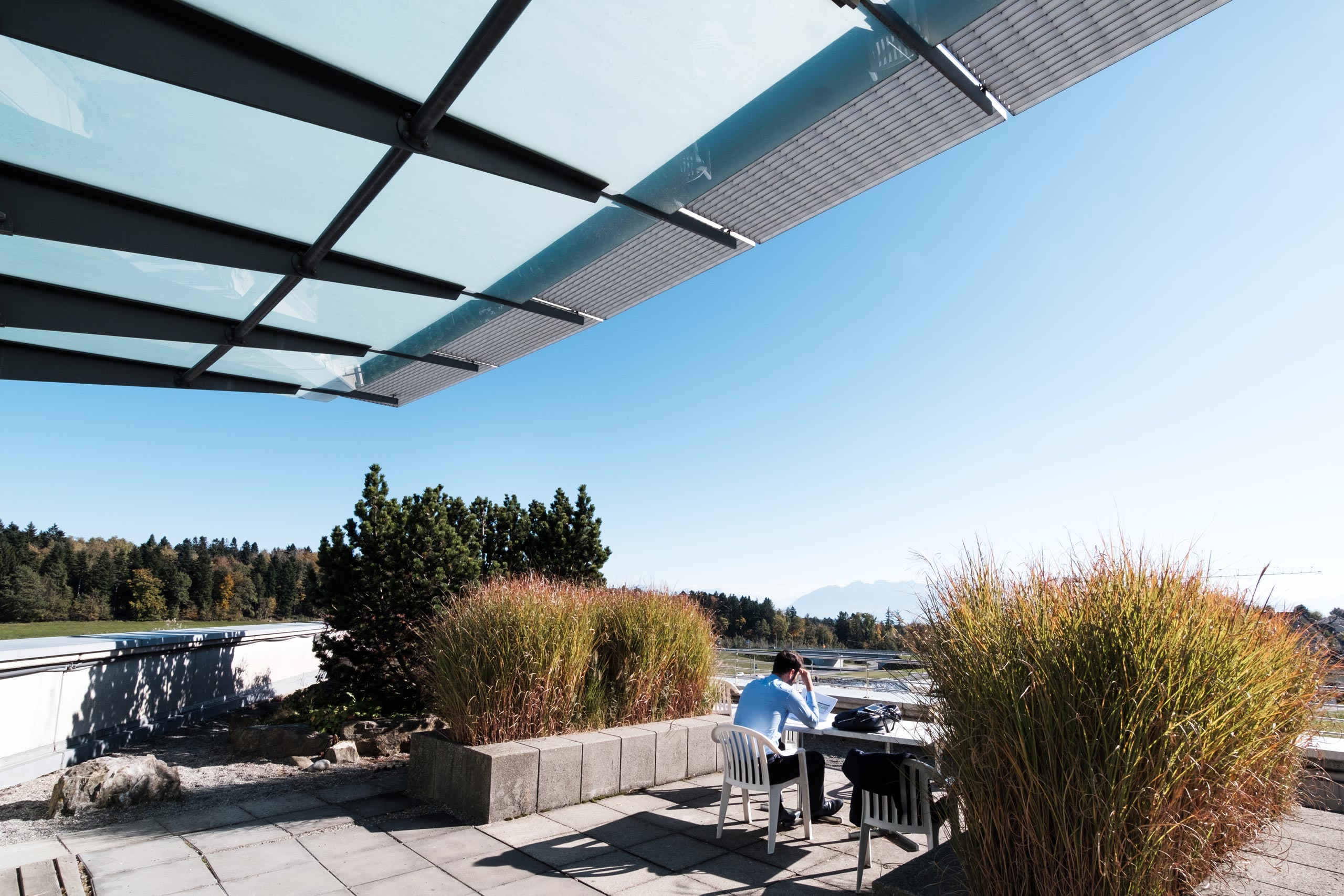 ehl_campus_lausanne_roof_terrasse