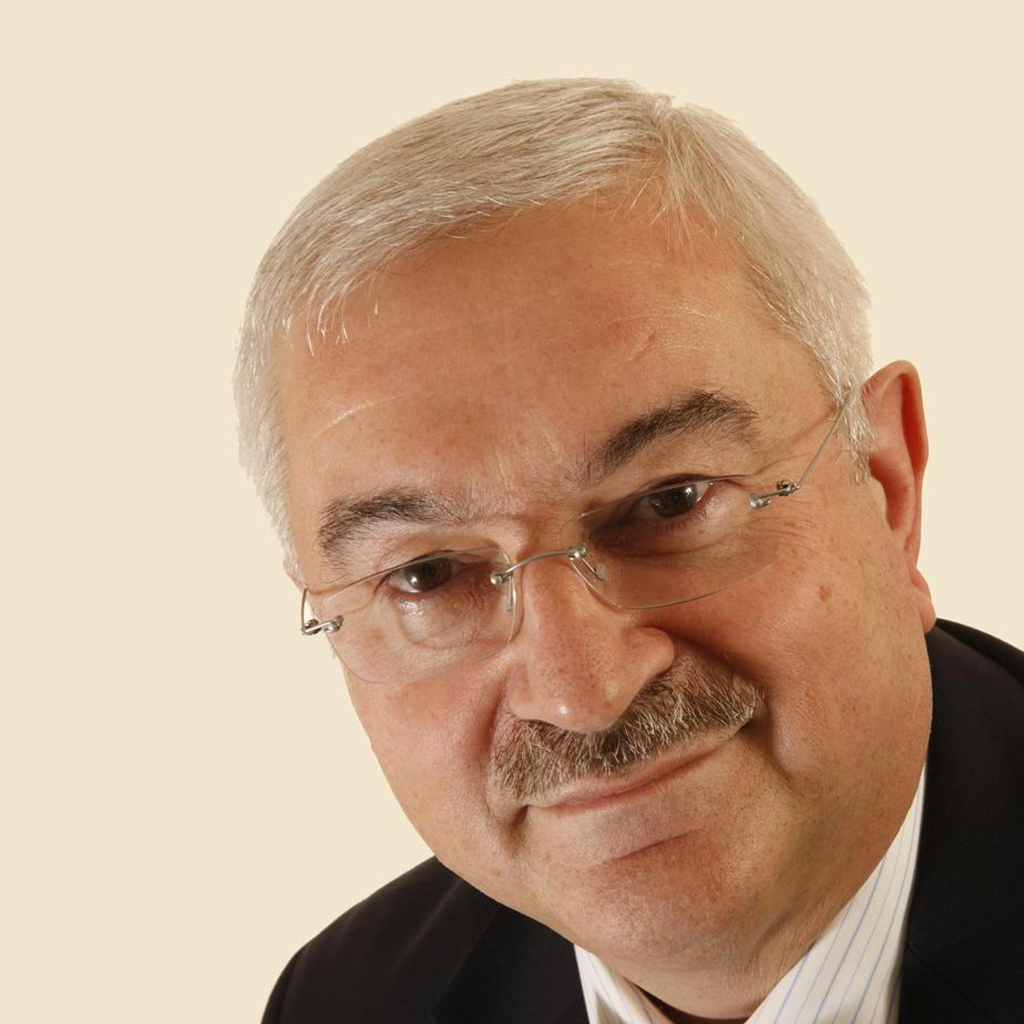 refe-board-kett-russel