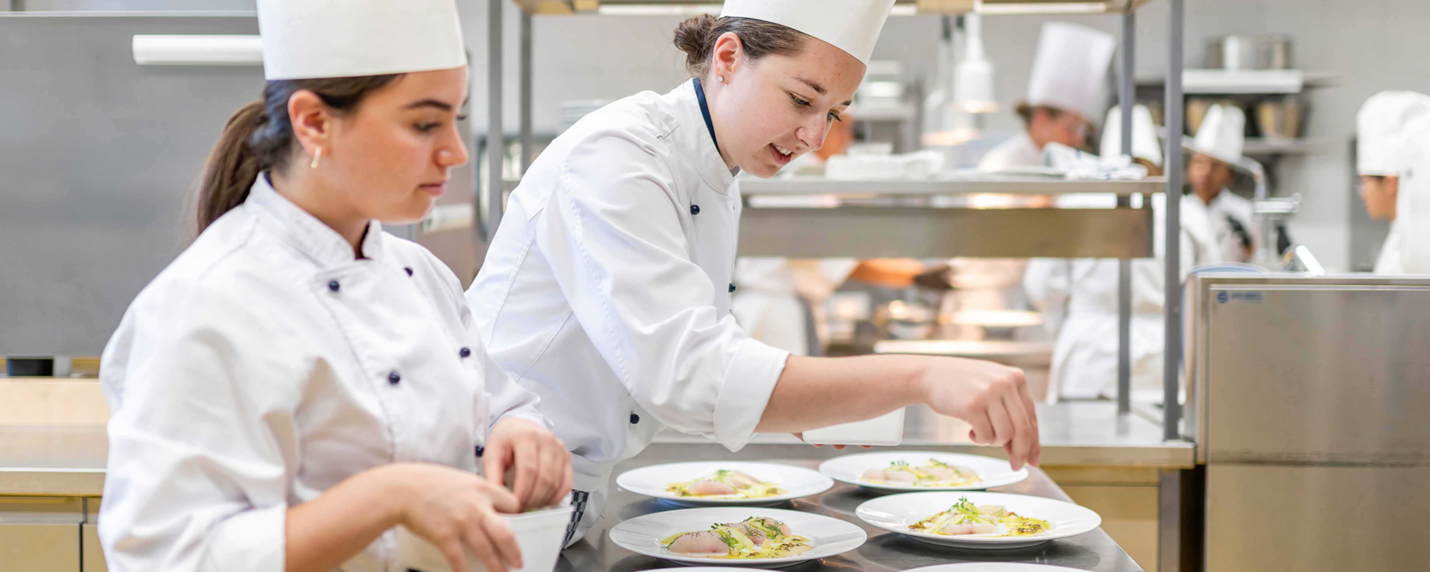 3000x1500_Header_Culinary-Arts-Major_02