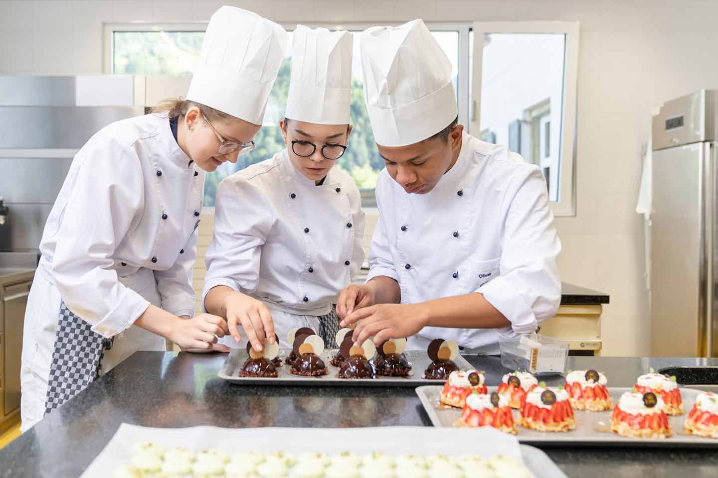 EHL-Passugg_HoKo-Student_Schnuppertag-Landingpage_Pastry_Image_01