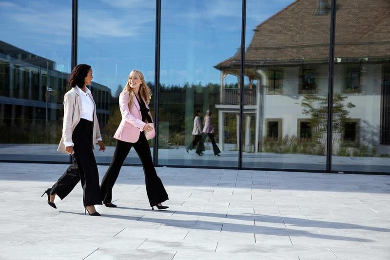 ehl-b2b-talent-aquisition