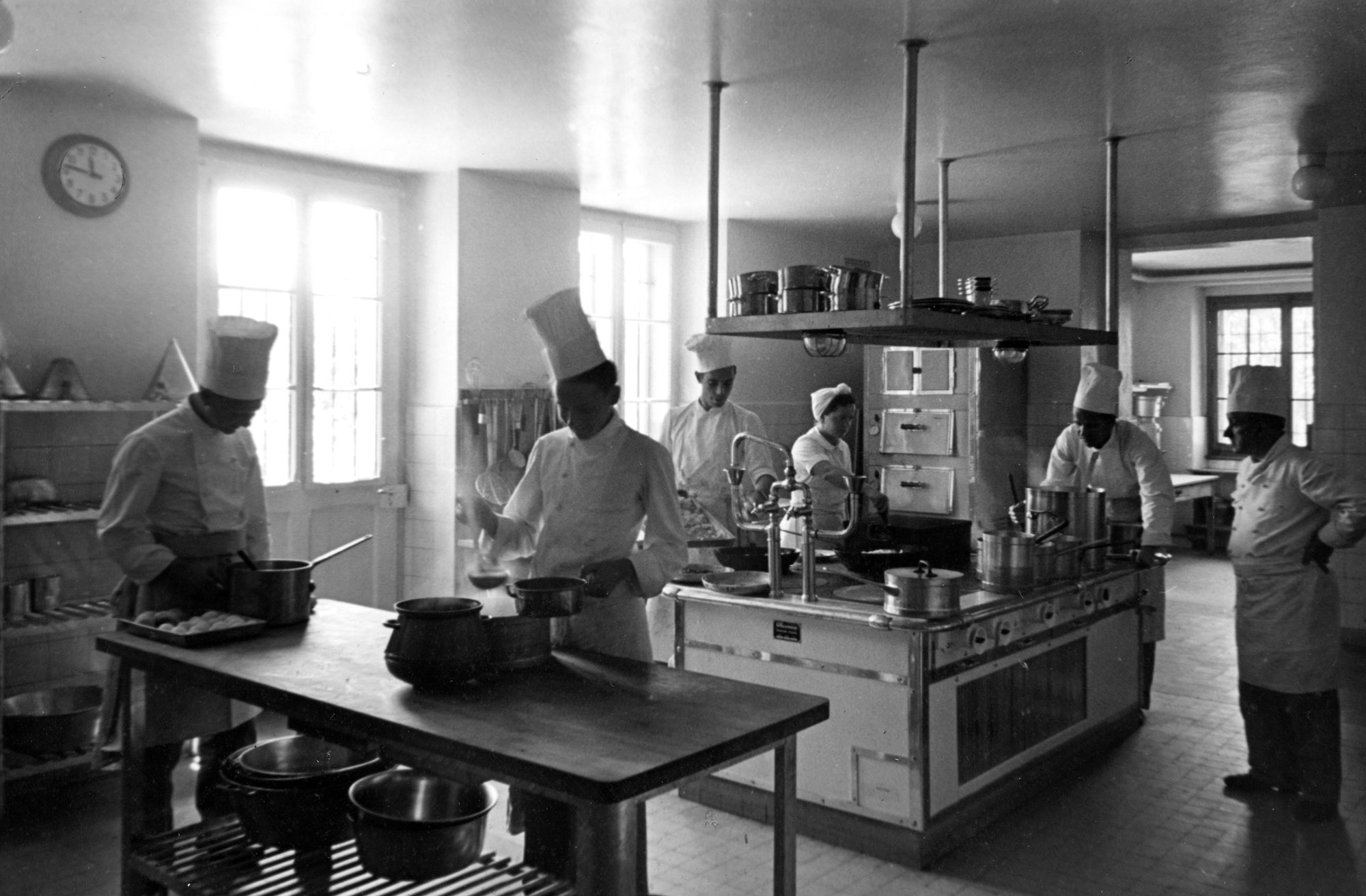 ehl-history-1943