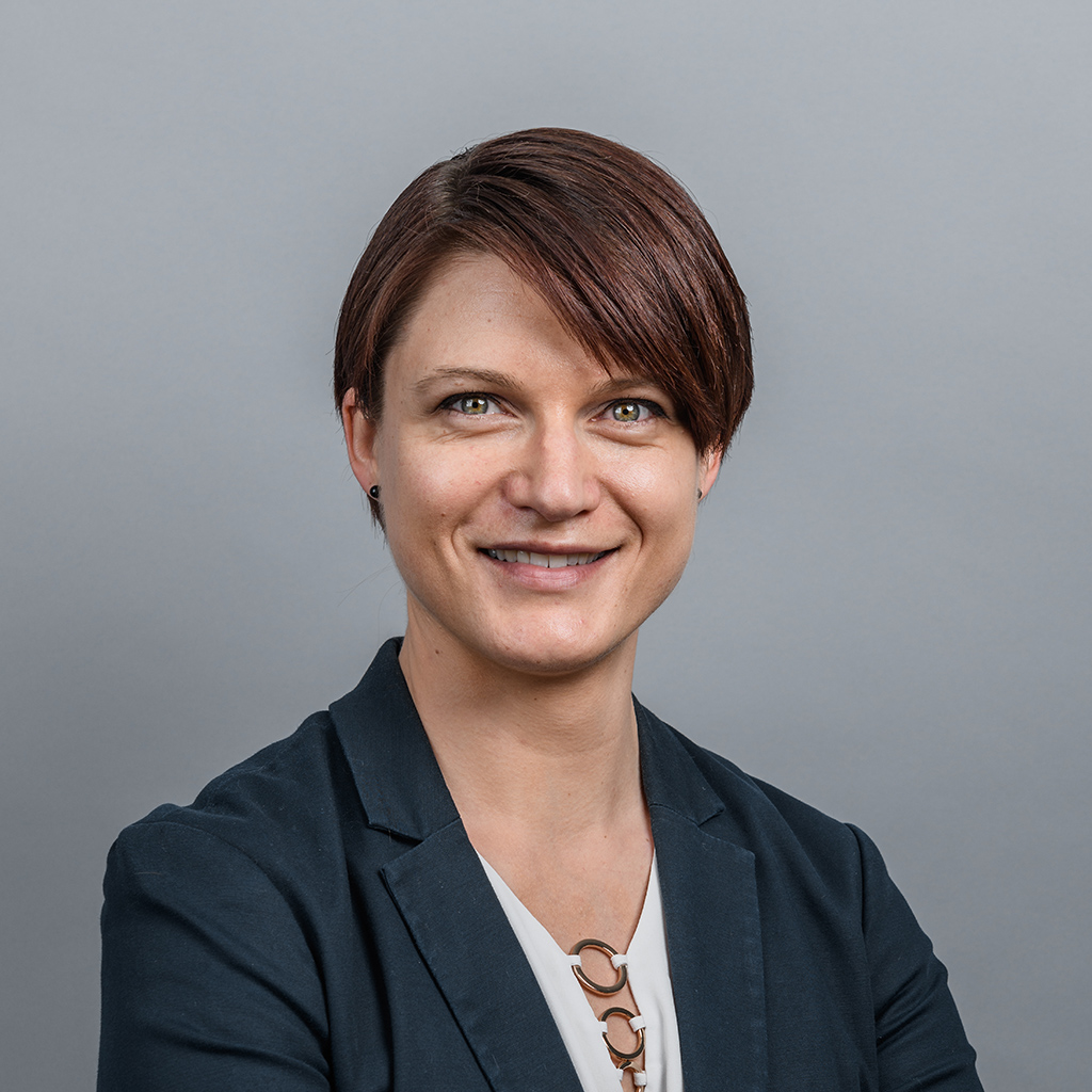 Dr Alexandra Kis